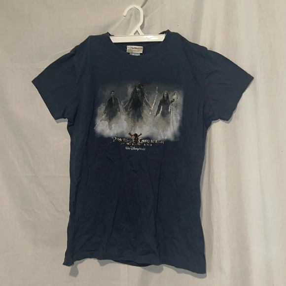 kids xl Walt Disney World Pirates of the Caribbean At Worlds End graphic tshirt - Picture 1 of 4